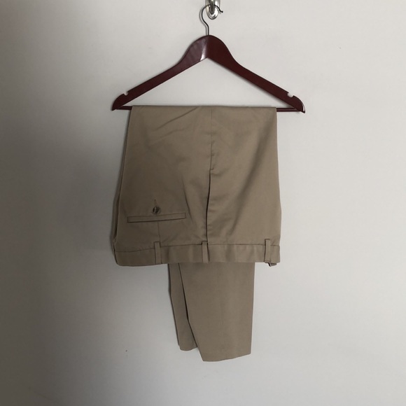Perry Ellis Men’s Khaki Dress pants size 36x30 - Picture 2 of 4